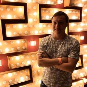 Meet your Posher, Guy